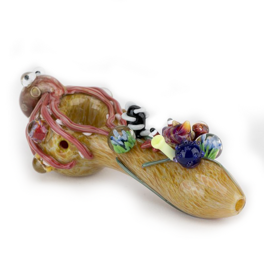 Empire Spoon Pipe with Bee Hive Design by Hi-Lyfe